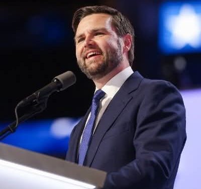 J.D. VANCE: LEZIONI DI DEMOCRAZIA