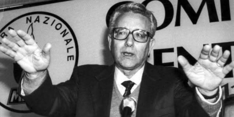 OLTRE GLI SCHEMI: IL PARADOSSO RAUTIANO DELLO SFONDAMENTO A SINISTRA