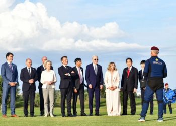 Illogicità della classe dirigente occidentale