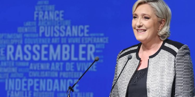 Ora tocca a Marine Le Pen, però mi sembra che la lista sia un po’ troppo lunga