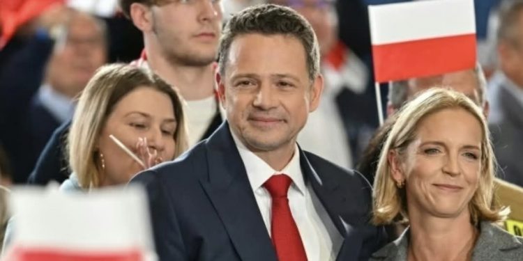 La Polonia gira a destra