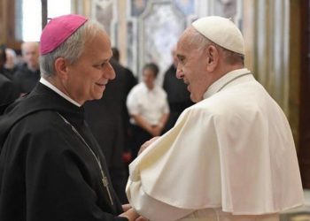 Il primo discorso di Papa Leone XIV: un messaggio di pace e intrusione