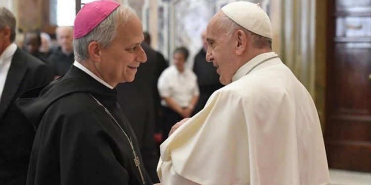 Il primo discorso di Papa Leone XIV: un messaggio di pace e intrusione