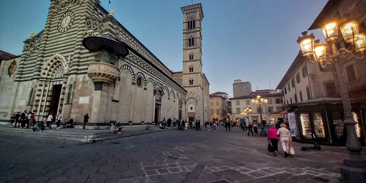 La politica deve rispondere: chiarimenti urgenti dal Sindaco Bugetti