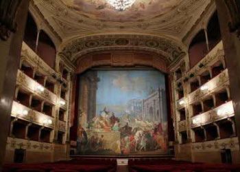 Teatro Popolare, tra ingenuità ed arroganza