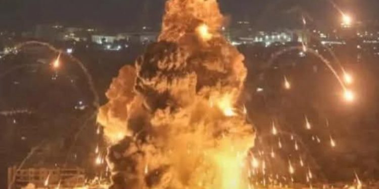 Israele ha finalmente colpito lo Stato canaglia degli Ayatollah