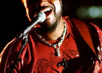 Addio a Malcolm-Jamal Warner, il “Theo” dei Robinson. Una vita segnata dal talento e dal dolore