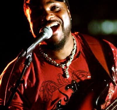 Addio a Malcolm-Jamal Warner, il “Theo” dei Robinson. Una vita segnata dal talento e dal dolore