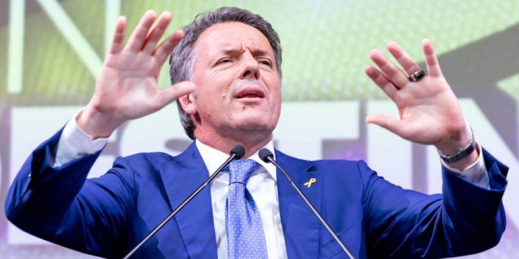 Italia Viva, conti in rosso e idee in saldo: Renzi attacca il governo ma non paga i conti di casa