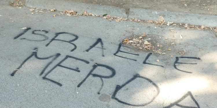 L’antisemitismo torna a farsi spazio, e la politica ne è ancora una volta complice