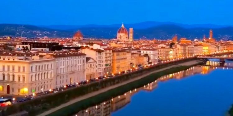 Il potere politico e lo spazio architettonico cittadino. Storie di “Florentia”, la città segnata dai potenti