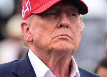 Da “Make America Great Again” a “Make Liberals Cry Again”: Trump, riprendi slancio o sei un’anatra zoppa!