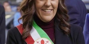 IL SINDACO FUNARO RESPINGE LE ACCUSE DI SVENDITA DELLA CITTÀ