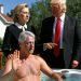 Lo scandalo Epstein: Clinton nega tutto sulla foto nella vasca idromassaggio, Hillary punta il dito su Trump