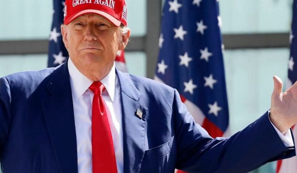 Me ne sbatto: Il primato dell’interesse nazionale