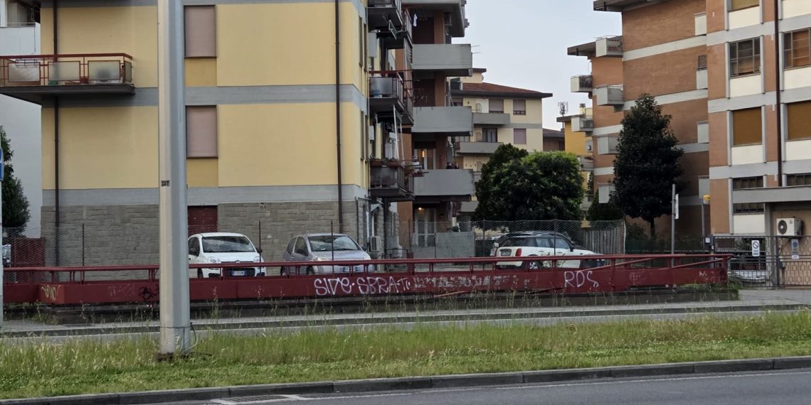 Degrado e insicurezza dove passa la tramvia a Firenze