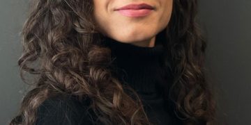 Essere donna nell’Iran di oggi: le parole di Leila Farahbakhshp