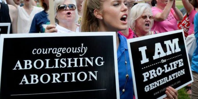 Maggioranze repubblicane, ma nessuna svolta definitiva sull’aborto