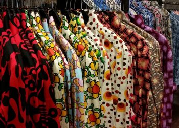 Vintage e seconda mano fashion: l’ecosistema italiano del resale spiegato da Ecommerceit