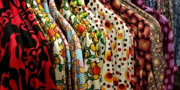 Vintage e seconda mano fashion: l’ecosistema italiano del resale spiegato da Ecommerceit