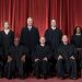 La Corte Suprema conferma il diritto di cittadinanza per nascita e annulla l’ordine di Trump
