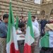 Firenze, il centrodestra in piazza Strozzi per Roggero: “Non vogliamo un martire, vogliamo verità”