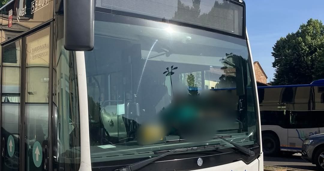 Firenze, sugli autobus la paura viaggia ogni giorno. Ora basta tavoli: servono decisioni