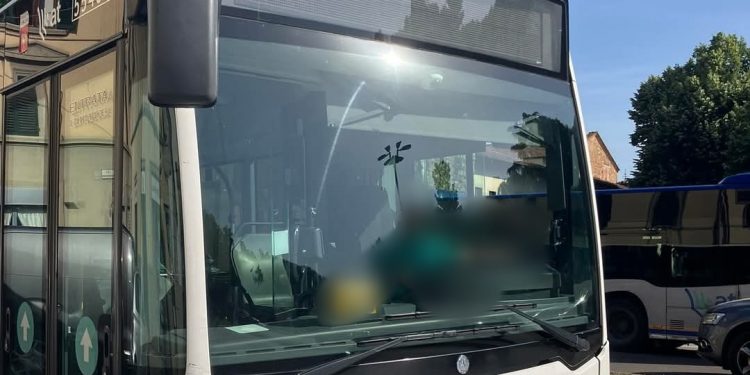 Firenze, sugli autobus la paura viaggia ogni giorno. Ora basta tavoli: servono decisioni