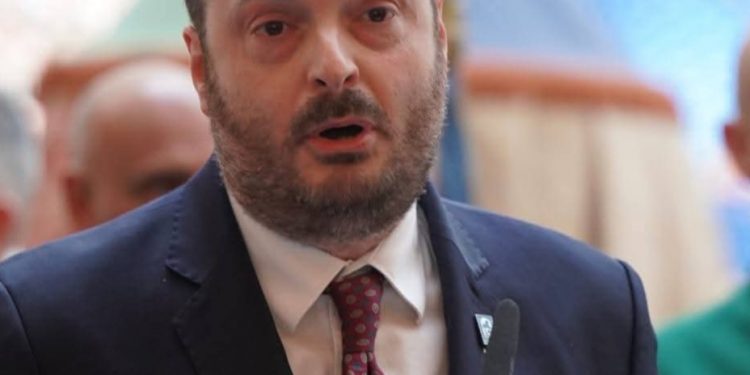 ALESSANDRO DRAGHI HA RAGIONE! IL TEMPO DELLE DIVISIONI È FINITO SERVE UNA RITROVATA UNITÁ