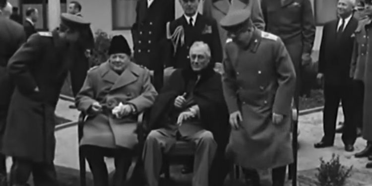 Dopo Yalta la ricerca permanente del nemico necessario