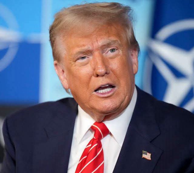 Lunedì scorso il Presidente Donald Trump ha detto, riferendosi all’Oman: “Se si mettono in mezzo, li raderemo al suolo, cazzo”
