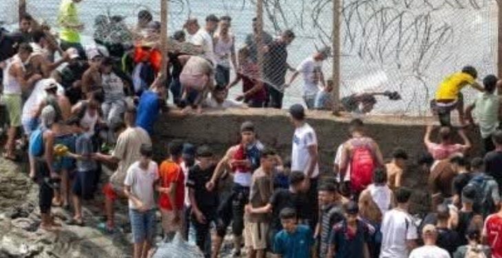 Ceuta, il varco perfetto: quando l’emergenza migratoria diventa un’autostrada per il jihad