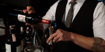Come accrescere le competenze da bartender: la svolta scientifica della mixology d’avanguardia