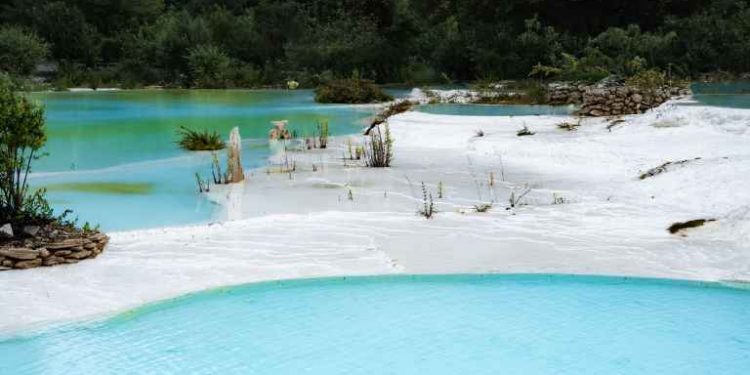 Acqua termale e benessere: proprietà e benefici delle terme naturali