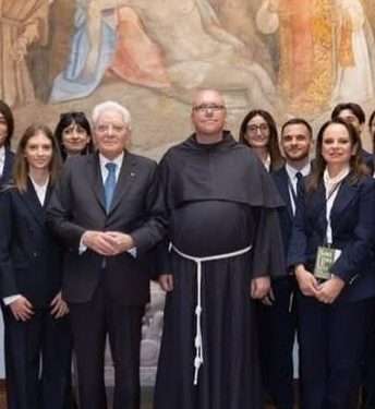 PASSATA LA FESTA, GABBATO LO SANTO