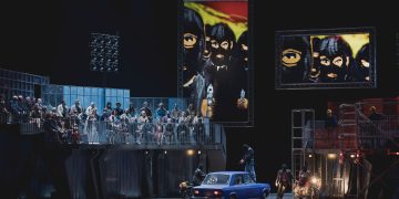 ROMANZO CRIMINALE al Maggio: quando l’opera contemporanea scatena applausi e non… fughe